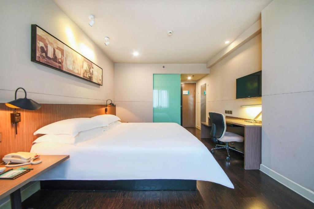 Jinjiang Inn Select Wuhan Xinhua Road Xiehe Hospital Esterno foto