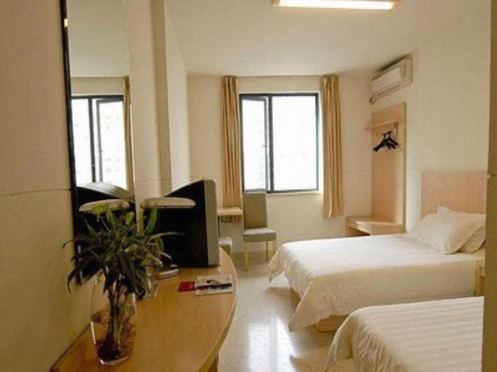 Jinjiang Inn Select Wuhan Xinhua Road Xiehe Hospital Esterno foto